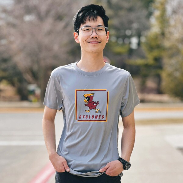 Champion® Pennant Cy Cyclones Gray Impact T-Shirt
